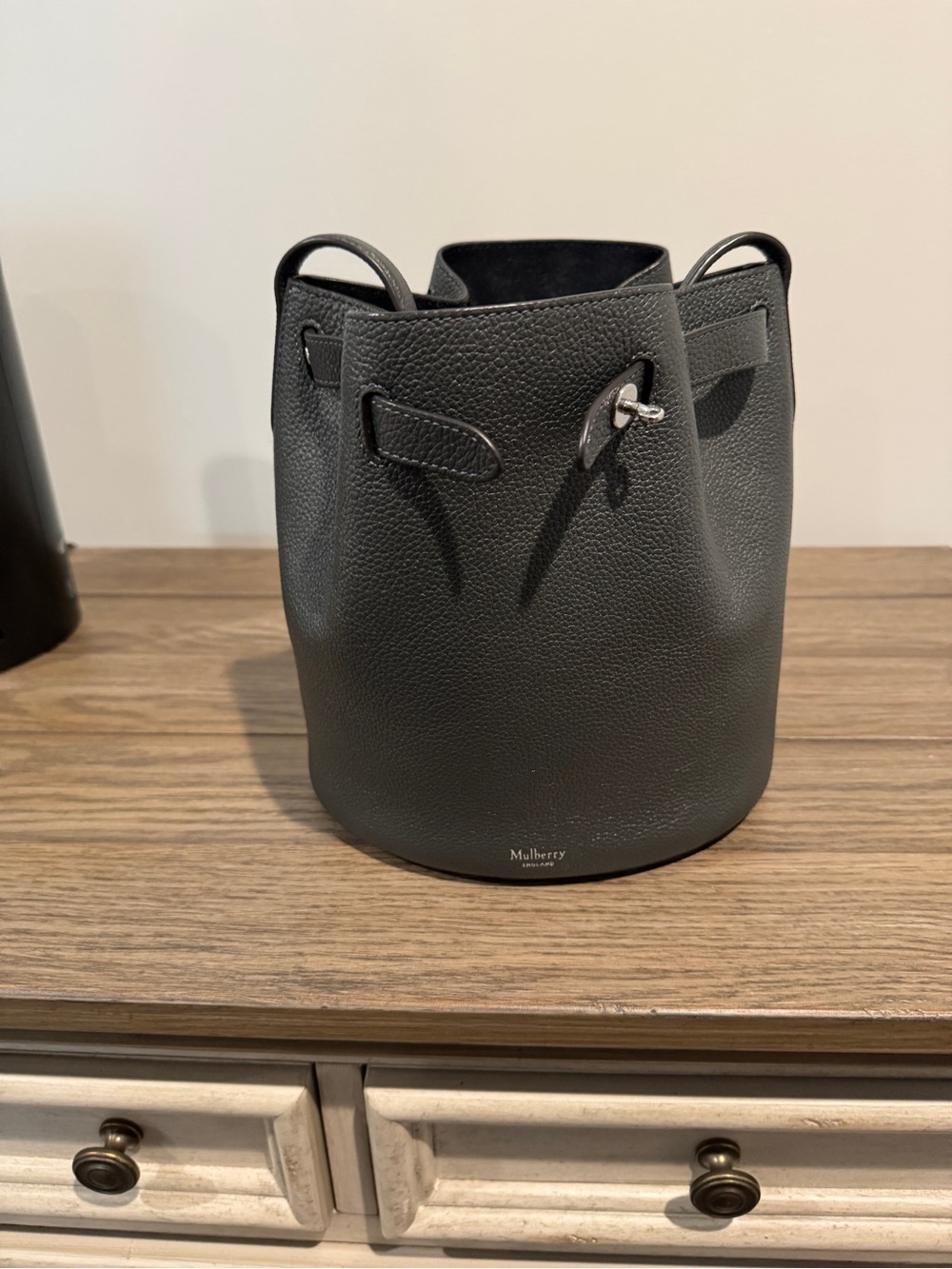 Mulberry Grey Pebbled Leather Drawstring Bucket Messenger